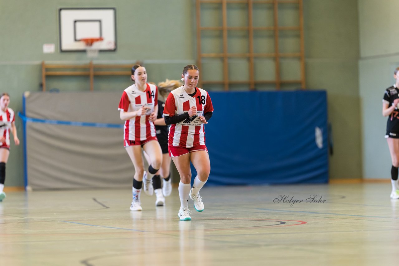 Bild 112 - wBJ SV Henstedt Ulzburg - Bramstedter TS : Ergebnis: 27:15